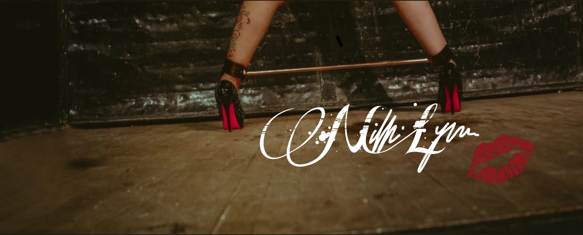 NikkiLynn profile banner