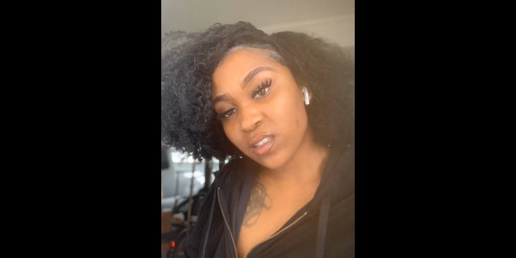 HONEY BEE🐝