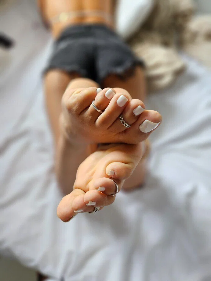 Feetsorare's avatar