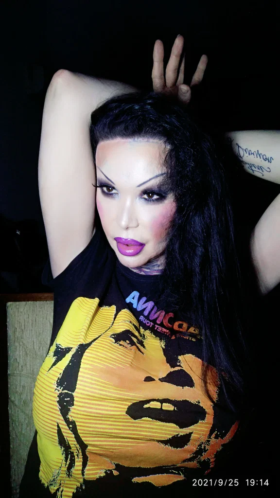 LUCIANA HATSU's avatar