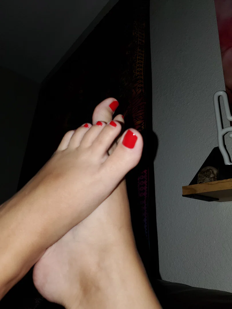 Toe Hoe profile banner