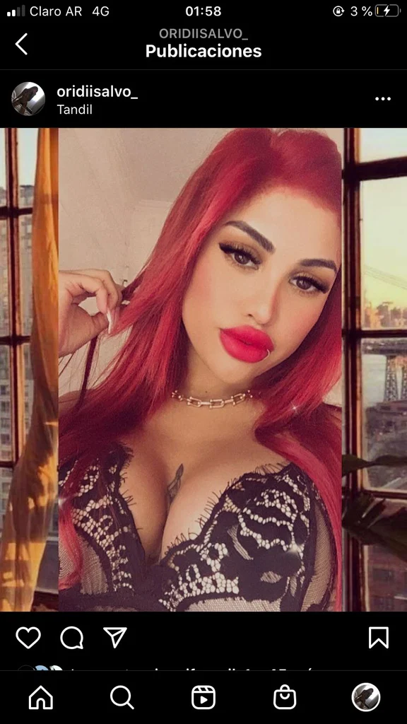 Queen👑's avatar