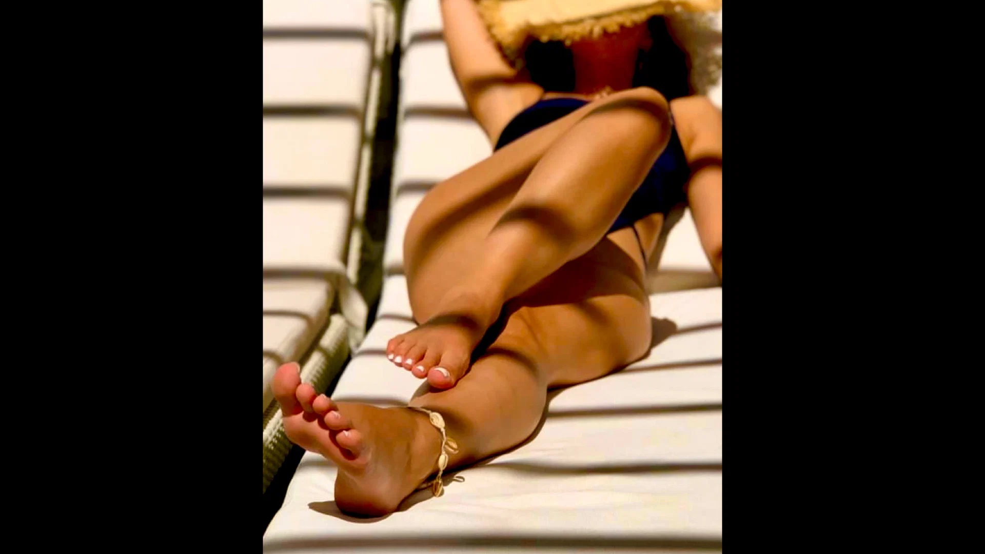 Hena Garcia profile banner