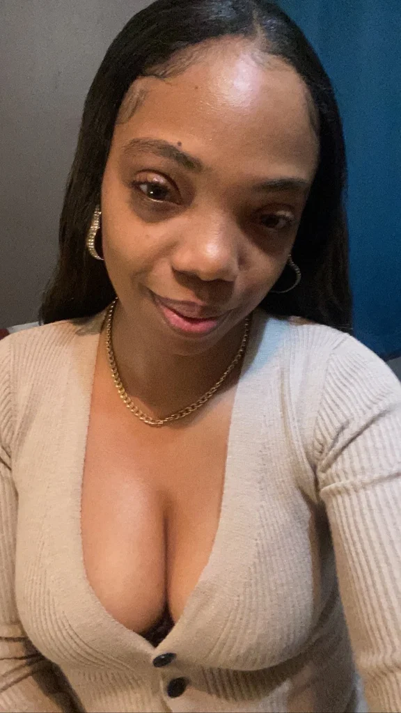 Lady Marley's avatar