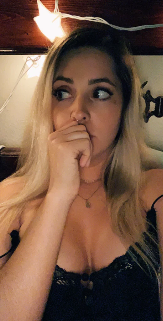 Em