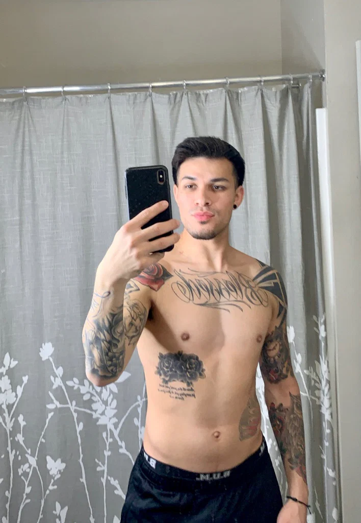 Manny michael's avatar