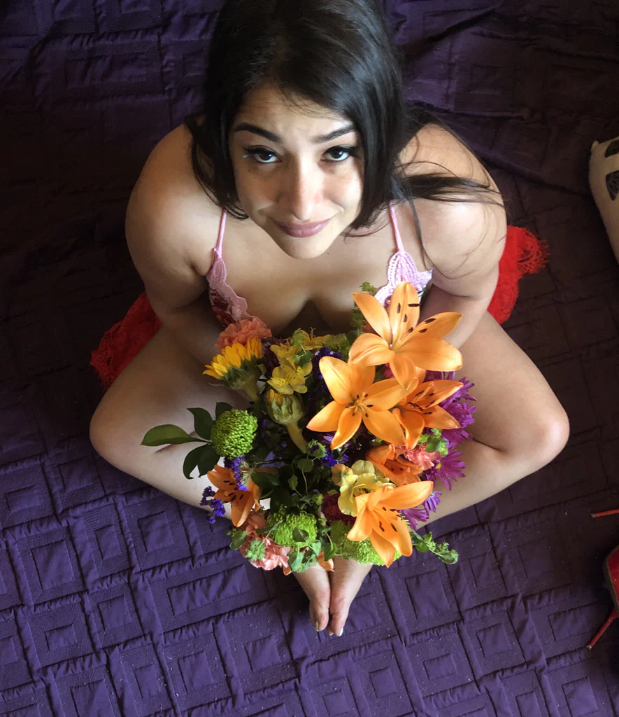 Georgia Peach's avatar