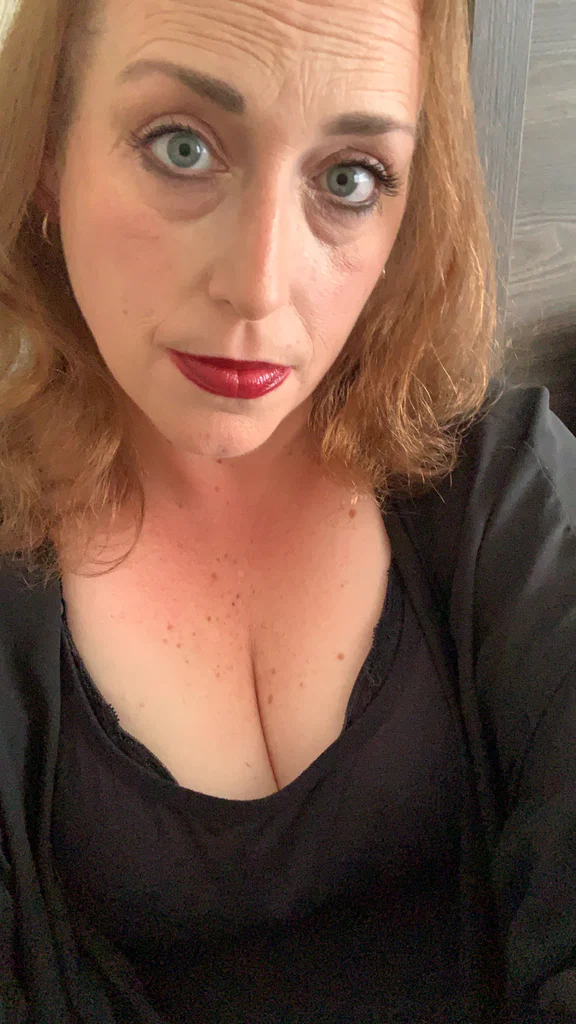 Lady Kristina's avatar