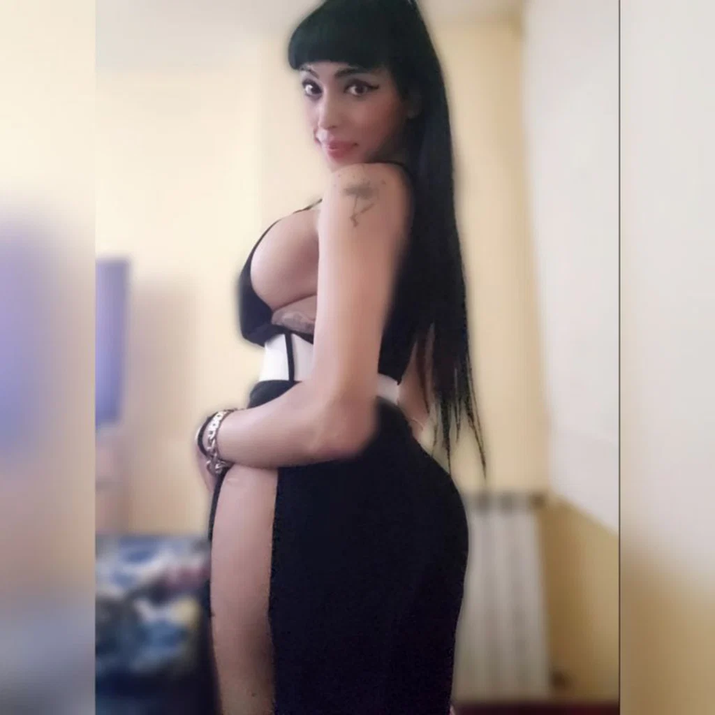 DanielaHot