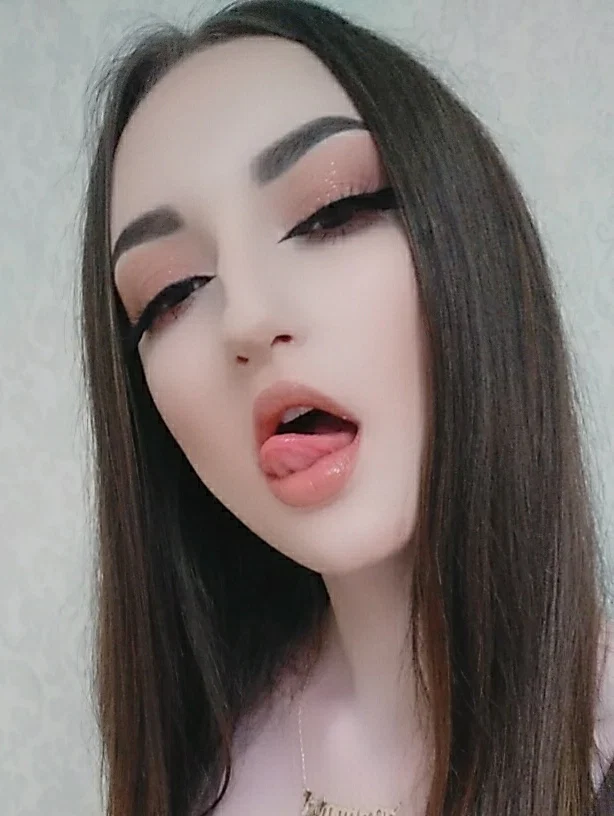 Zlata Mills's avatar