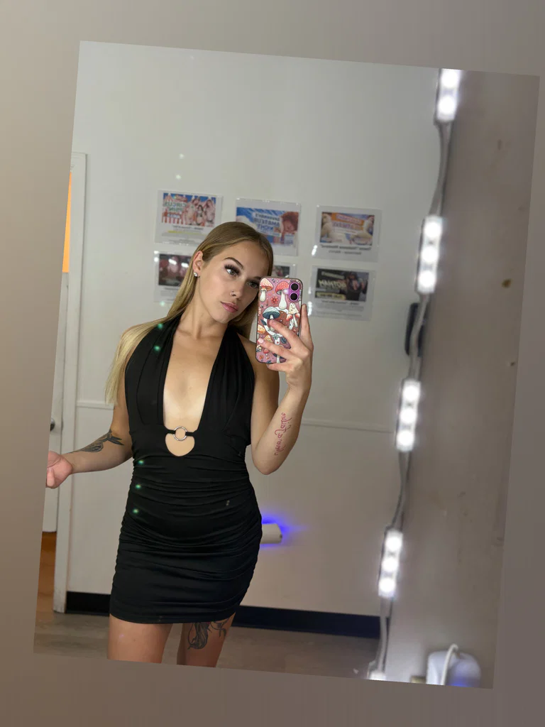 Chanel's avatar