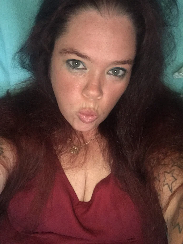 Thick chick's avatar