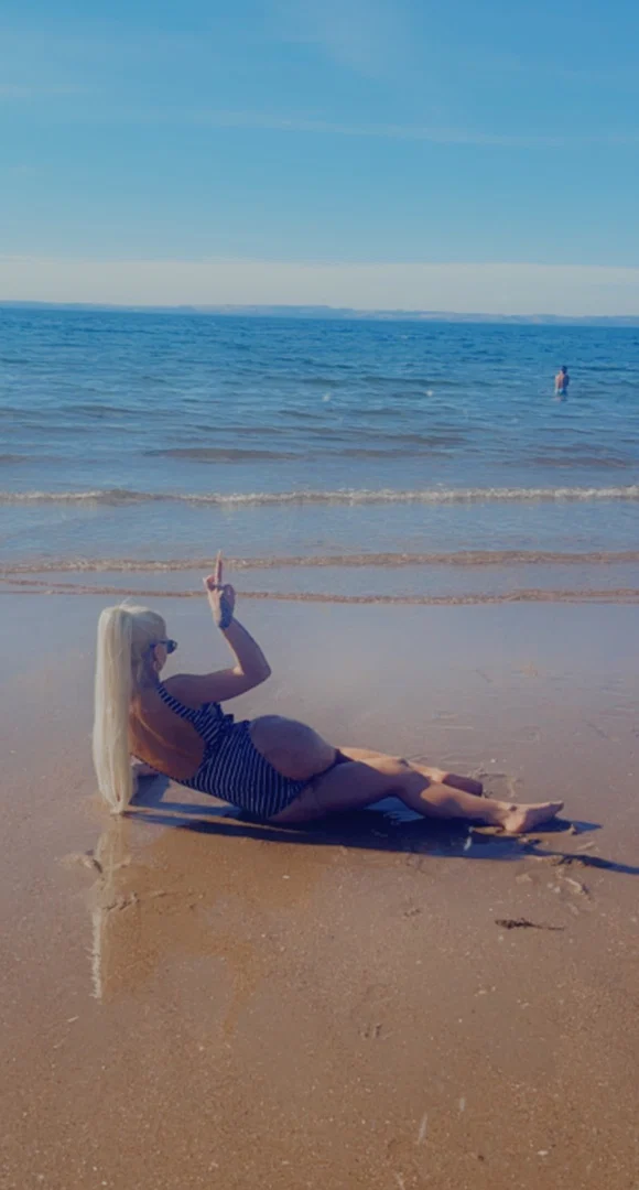 Blonda profile banner
