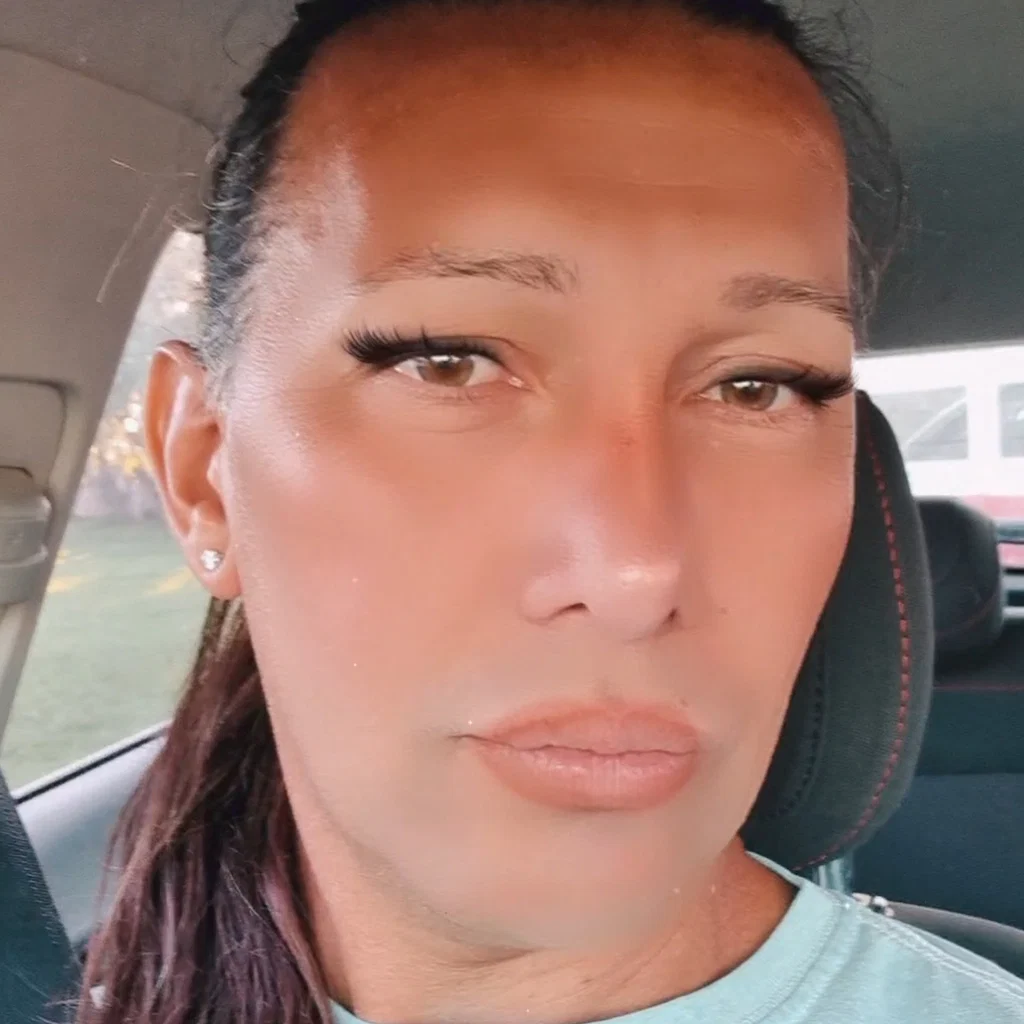 Reyna22's avatar