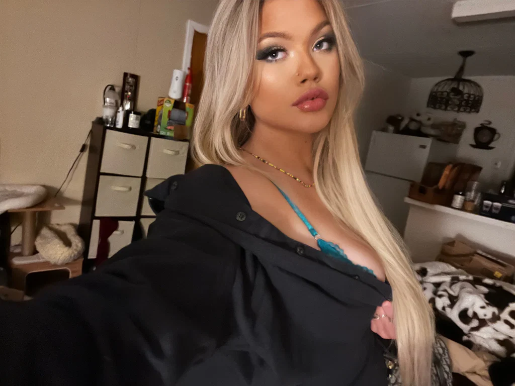 Katya <3's avatar