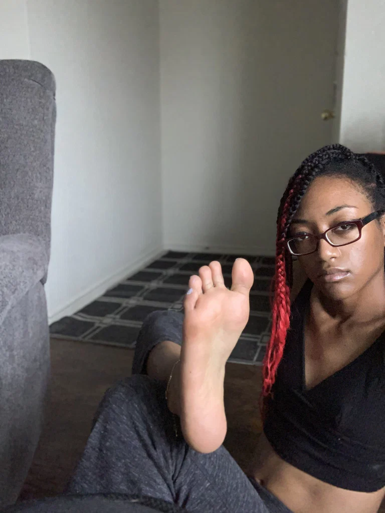 Nicole Sativa's avatar