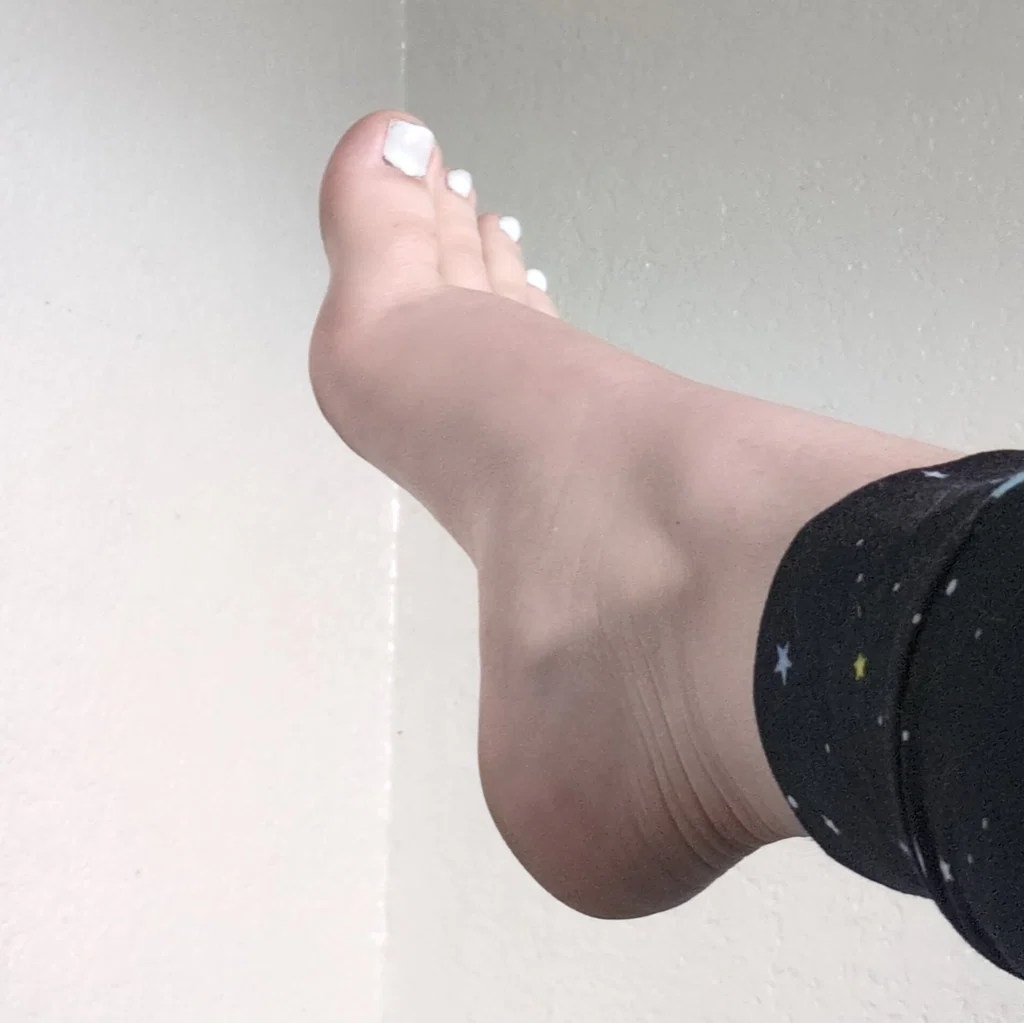 ✨pretty feet✨'s avatar