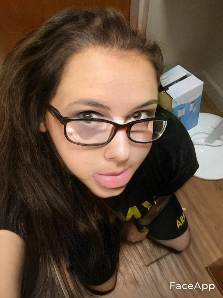 Brooke whiskey's avatar