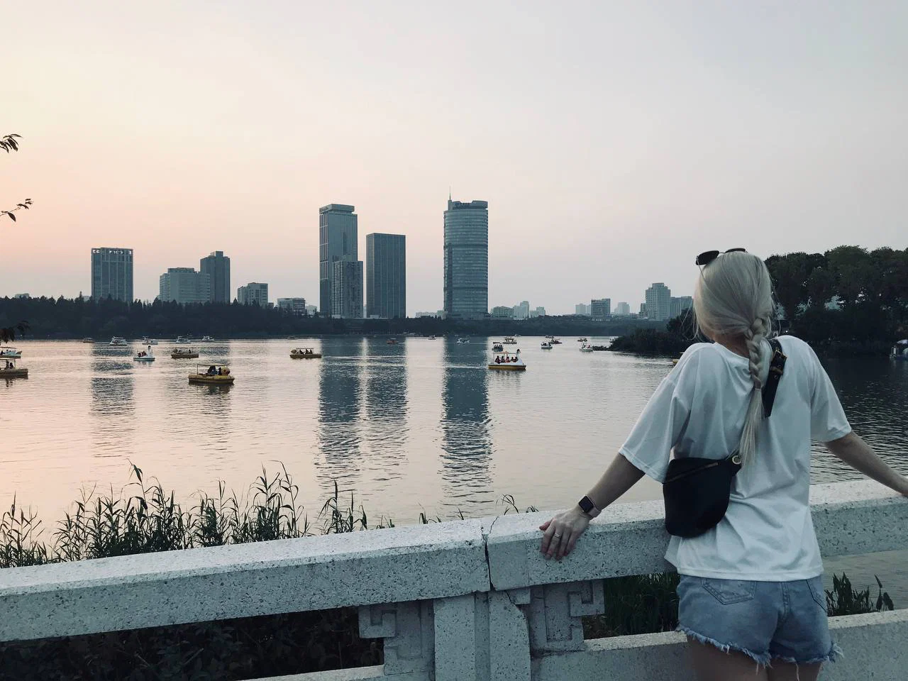 Olena Pastera profile banner