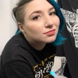 lexi khaos [𝔭𝔯𝔬𝔪𝔬]'s avatar