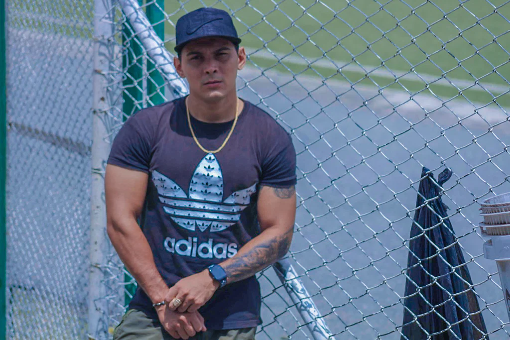 Camilo Holguin's avatar
