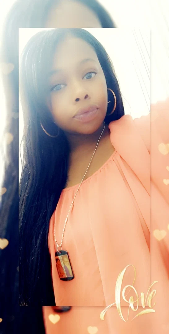 Raionna cofield profile banner