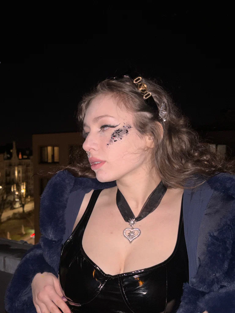 Miss Acid Melanie's avatar