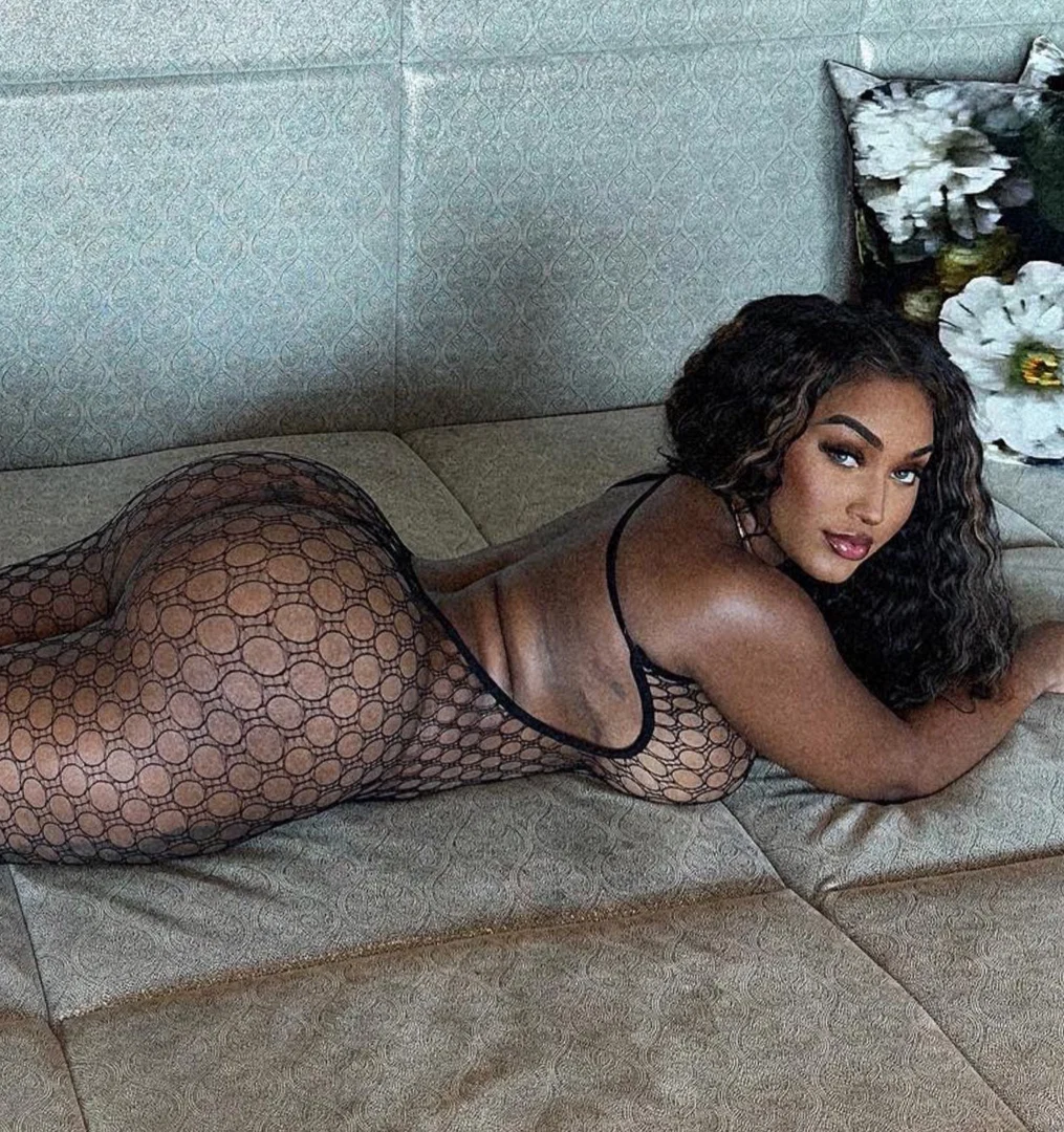 Rayven Chanel profile banner