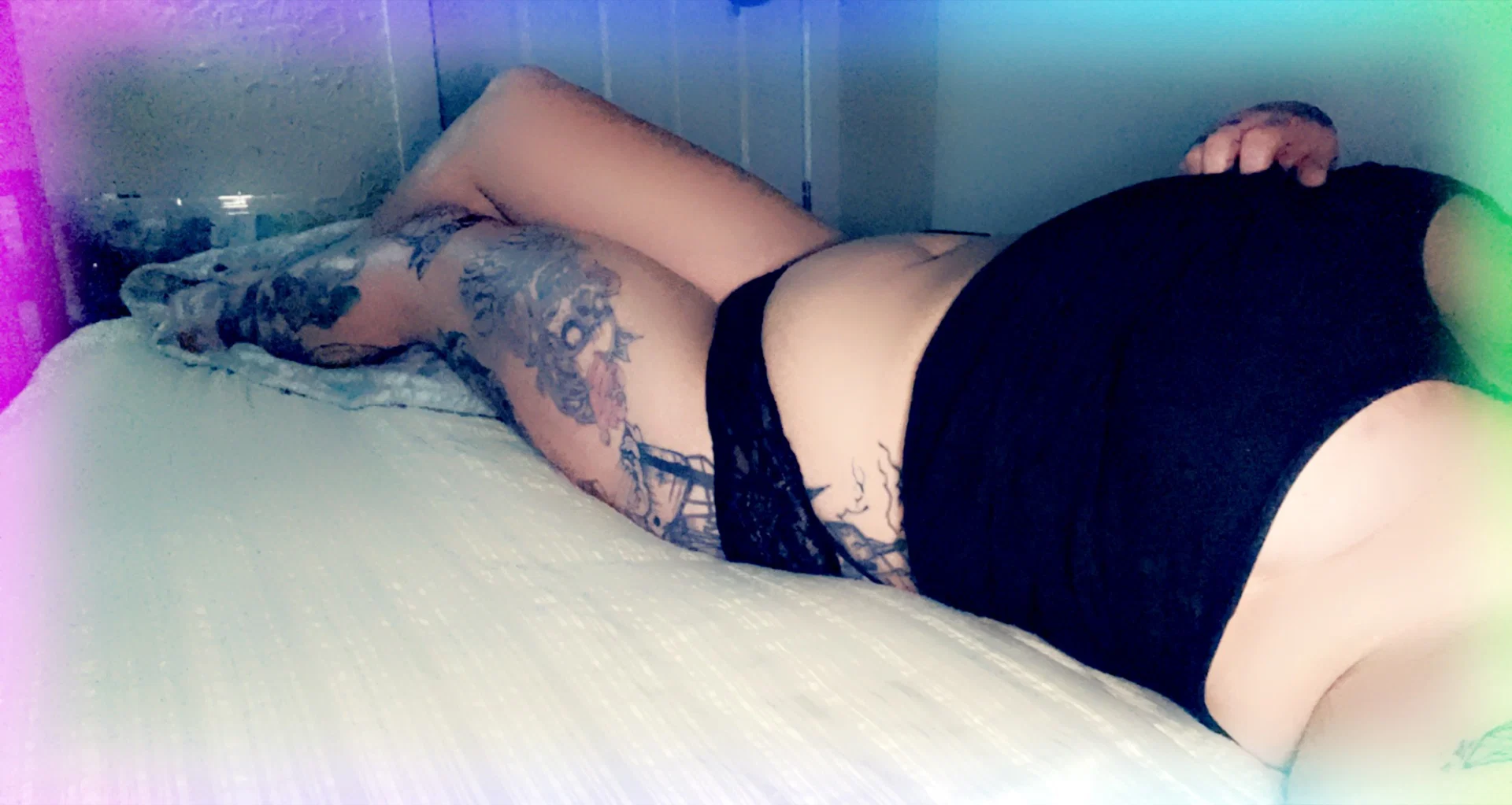 thick.tan.tatted.titties profile banner