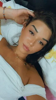 larisa profile banner