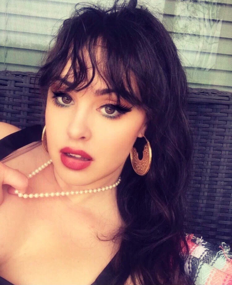 Layla Lue's avatar