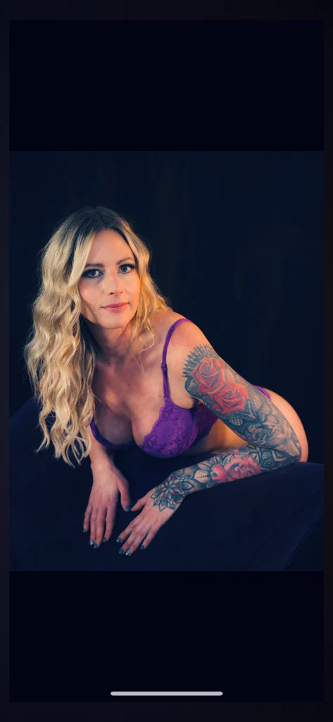 Sexpot Jess