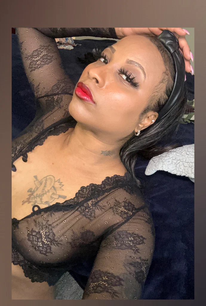 MS CROWN's avatar