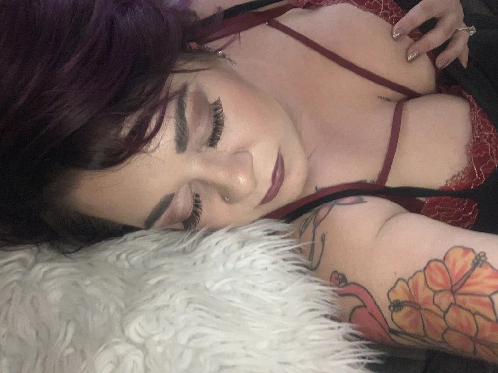 Lady luscious 38G