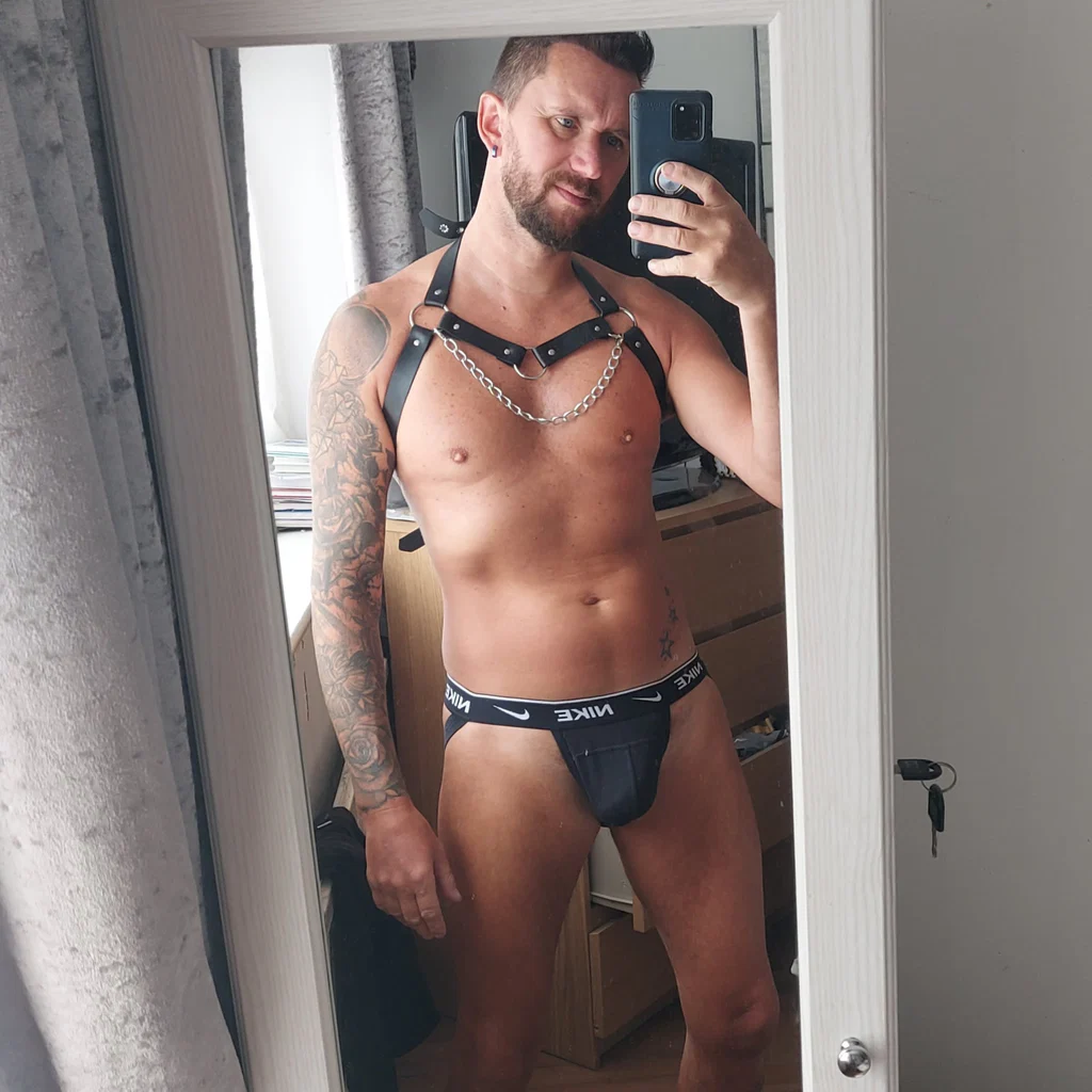 Bottom guy's avatar