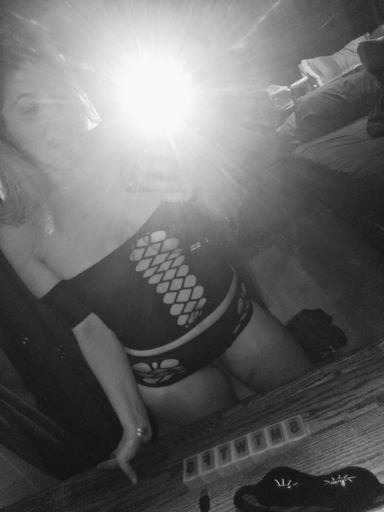 Courtttney_XoX's avatar