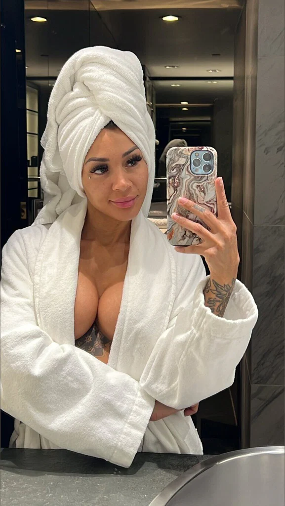 Leena Wild's avatar