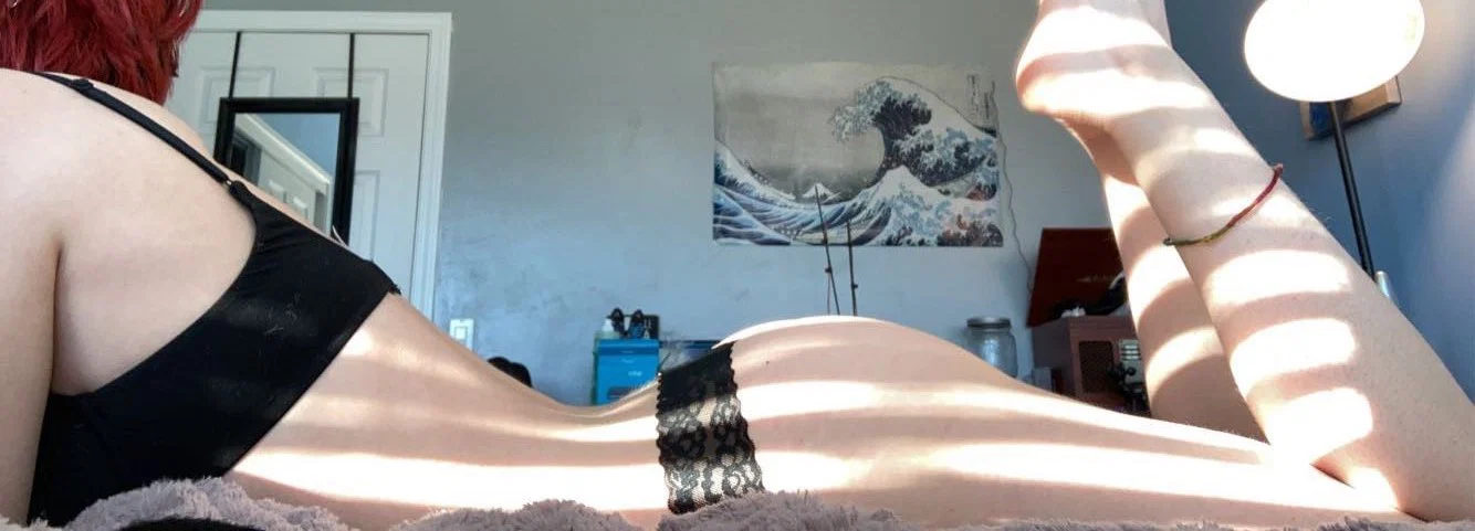 Liz profile banner