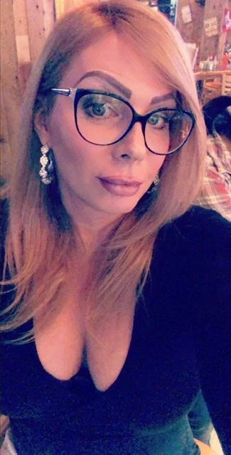 Nadia Valentine's avatar