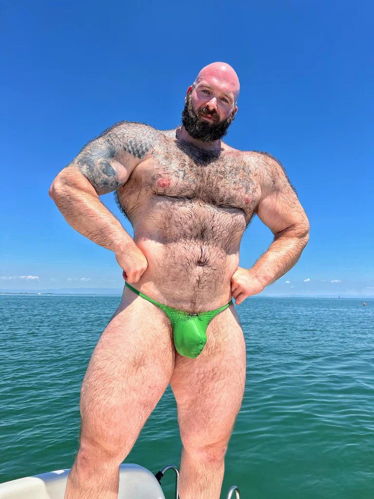 Gerald - The Human Bear🐻🔥's avatar