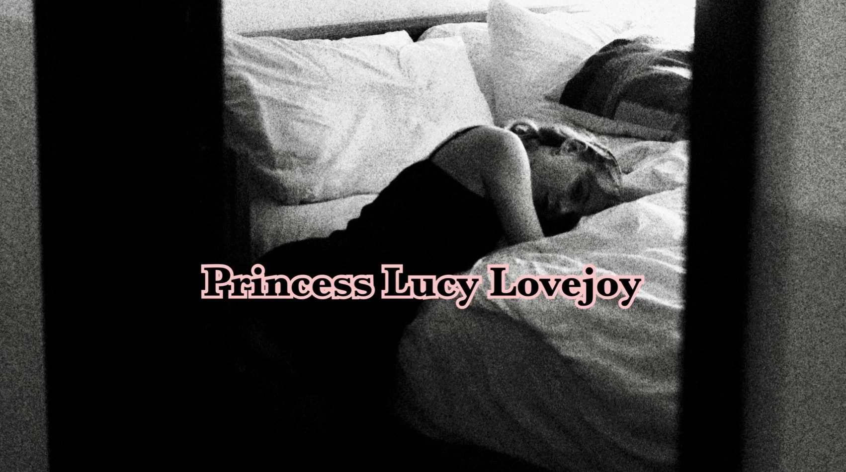 Lucy Lovejoy profile banner