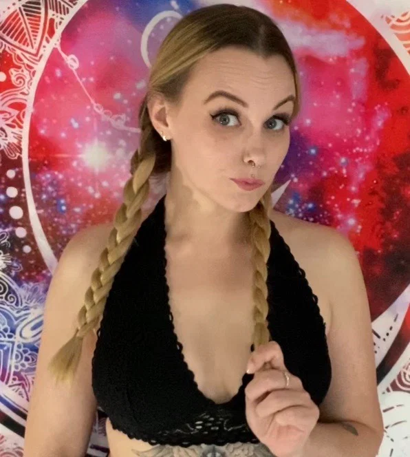 Luna Mae's avatar