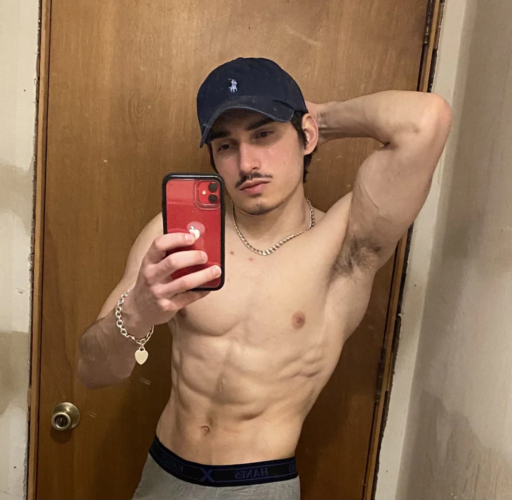 Risky™️'s avatar