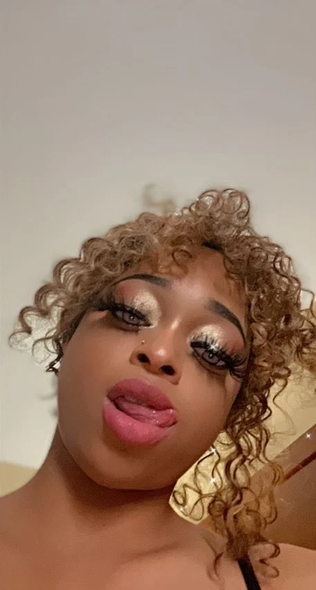 LightskinBaddie's avatar