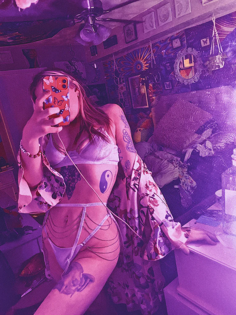 B dazzle's avatar
