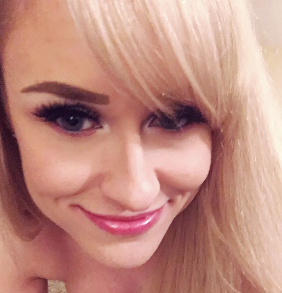 Cora Haze's avatar