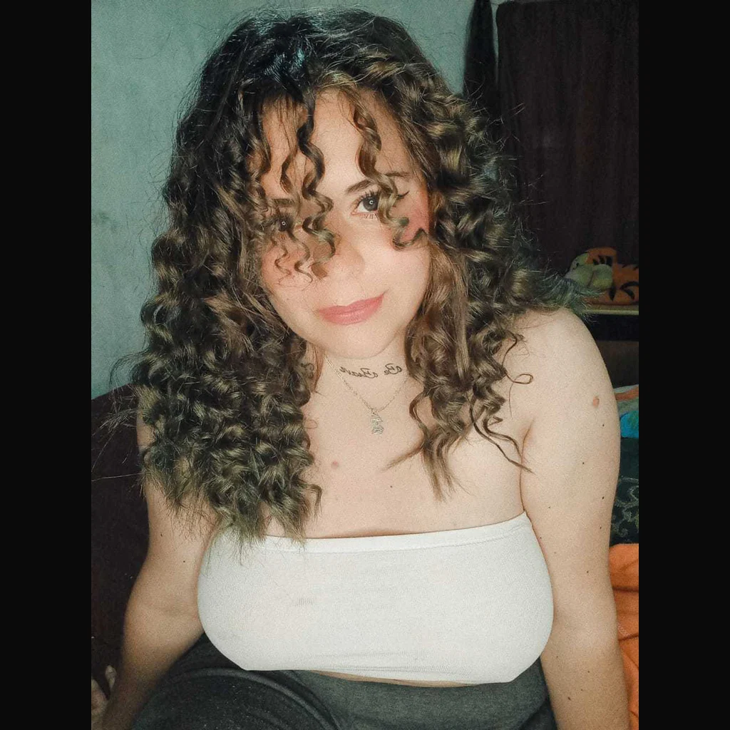 Javiera Morales Vargas's avatar