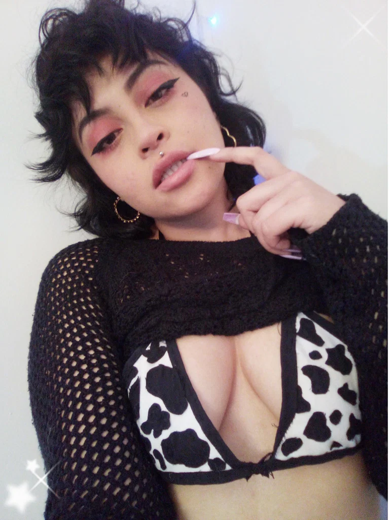Kya 🪐's avatar
