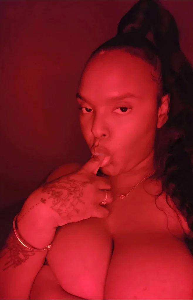 GoldenGoddess