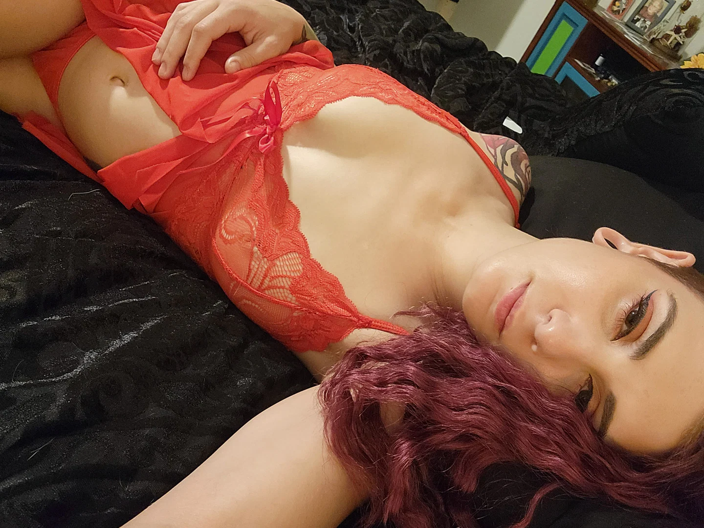 KinkyLittleHippy profile banner